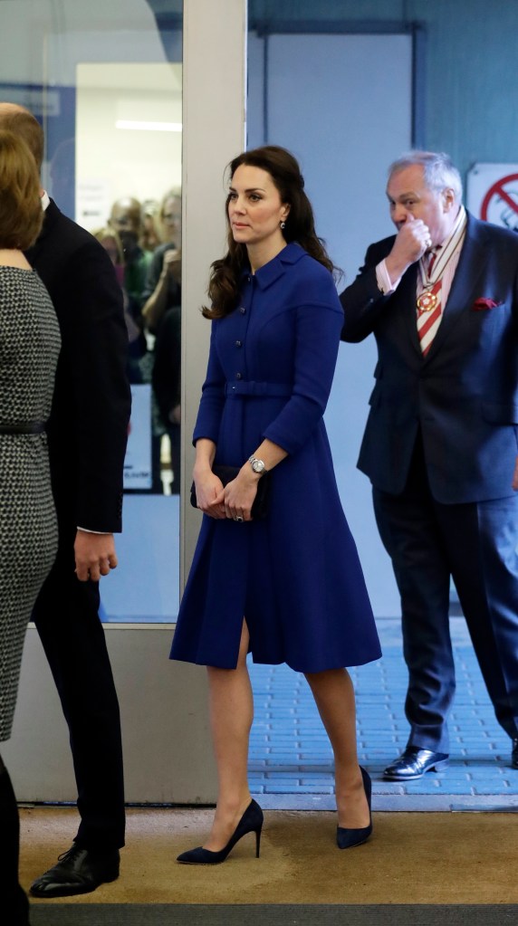 LONDON, ENGLAND - JANUARY 11: Catherine, Duchess of Cambridge arrives for her visit to the Child Bereavement UK Centre in Stratford on January 11, 2017 in London, England. (Photo by Matt Dunham - WPA Pool/ Getty Images)