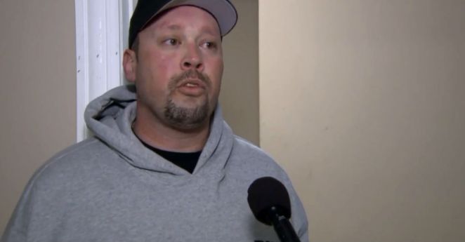 Dave Thomas of Oswego Township, Illinois used his AR-15 to stop a stabbing attack