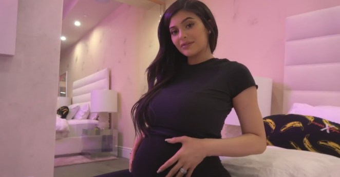 Pregnant Kylie Jenner