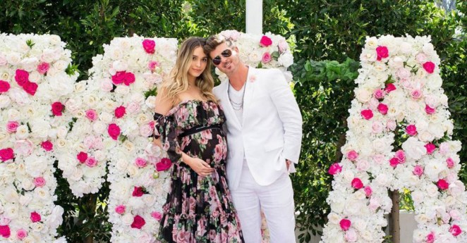 Robin Thicke April Love Geary Mia Love Thicke babies celebrities singer models