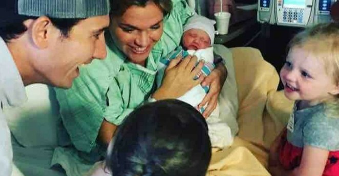 Over $300K Raised After Mom Dies From Sepsis Days After Giving Birth