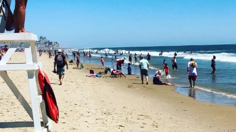 Sea Lice Outbreak Reported at Ocean City Beach