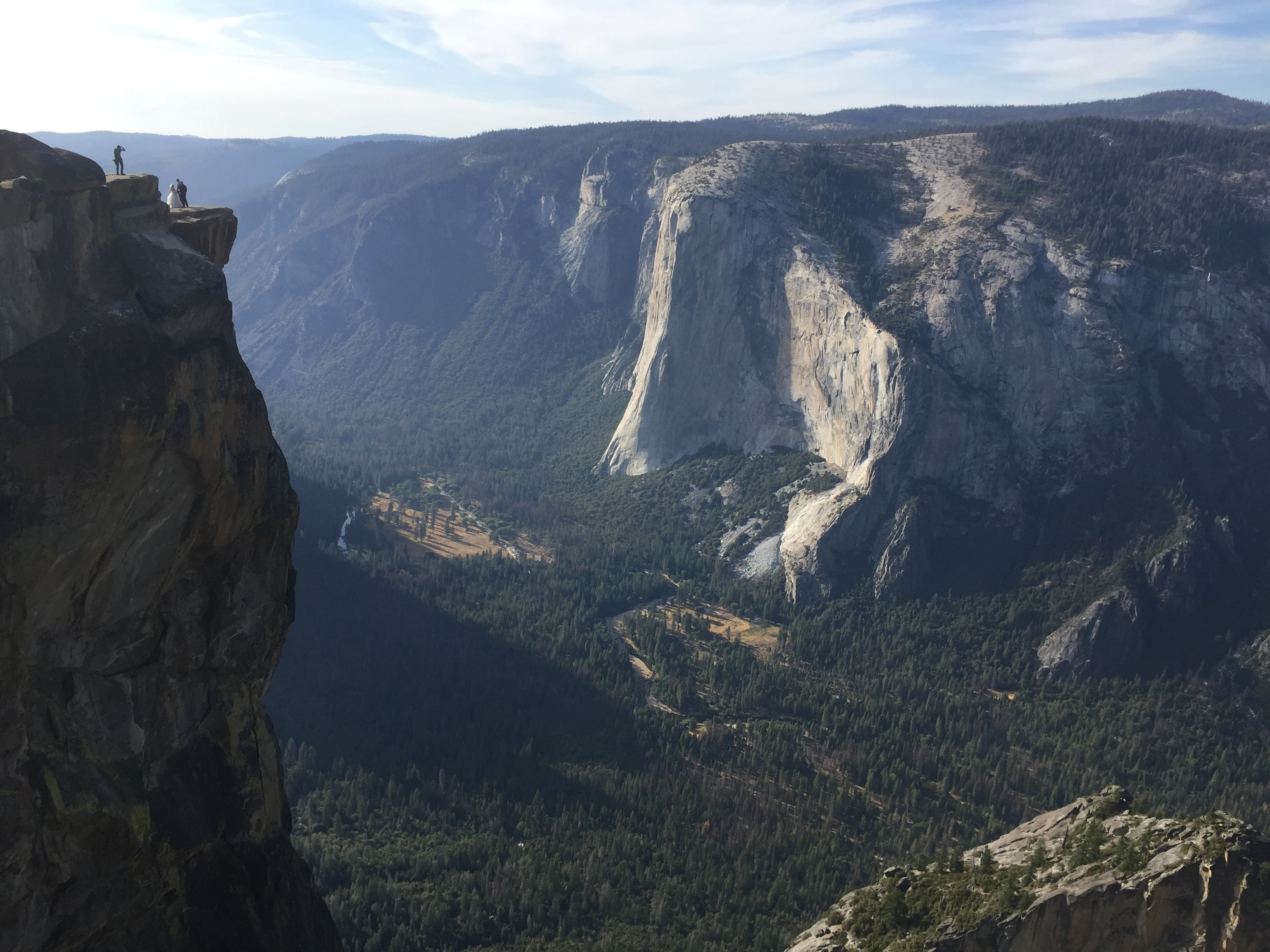 Yosemite Park Rangers Recover Bodies of 2 Who Fell to Deaths