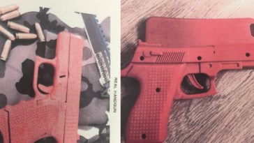 Police Urge Parents Not To Buy Gun-Shaped Phone Case For Children