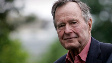 George W. Bush, George H. Bush