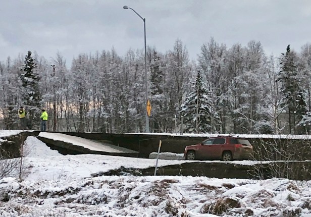 Large Earthquake Strikes in Alaska, Triggers Tsunami Warning