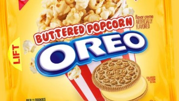 Oreo's New Flavor Involves Buttered Popcorn...I Think I'll Pass!