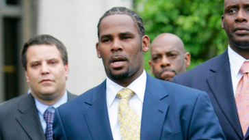 R Kelly Sex Abuse Charges