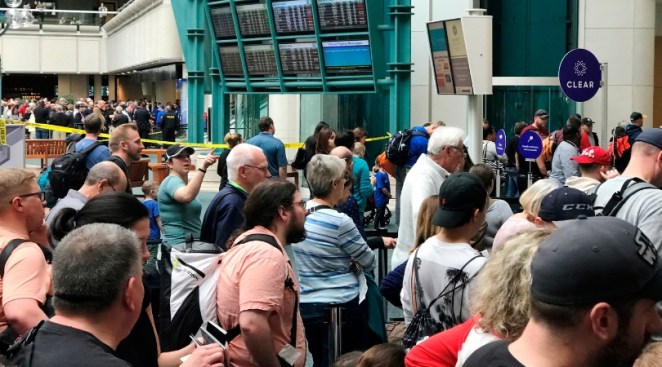 TSA Officer Jumps to His Death at Orlando Airport