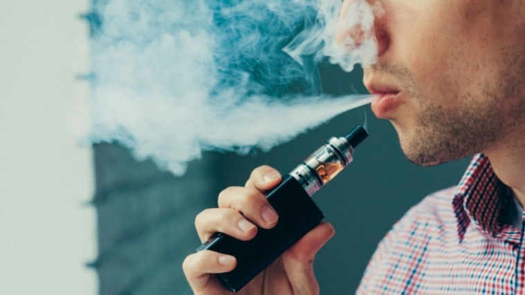 24-Year-Old Dies After Vape Pen Explodes and Cuts Major Artery