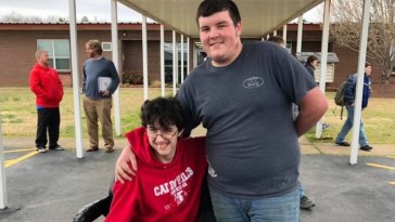 High School Student Saves For 2 Years Working Part Time To Buy His Friend An Electric Wheelchair