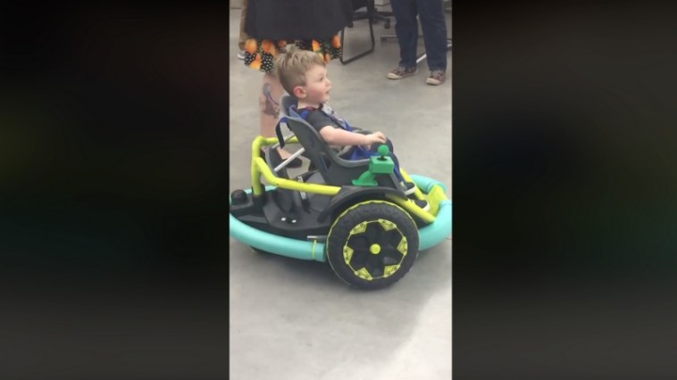 High School Students Built Power Wheelchair For 2-Year-Old Boy After Parent's Couldn't Afford One