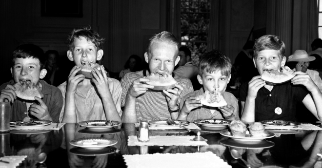 Vegetables Sticks Carrots WWII