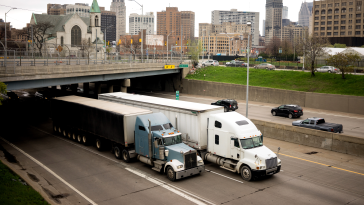 Skydiver Big Rig Dead