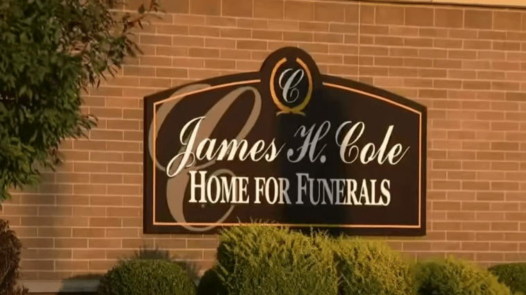 Funeral Home Detroit Woman Alive