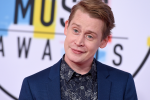 https://newsroom.ap.org/detail/2018AmericanMusicAwards-Arrivals/a19acbe8ad9745fbb398e3ae678036dc/photo?Query=macaulay%20AND%20culkin&mediaType=photo,video,graphic,audio&sortBy=arrivaldatetime:desc&dateRange=Anytime&totalCount=37&currentItemNo=12
