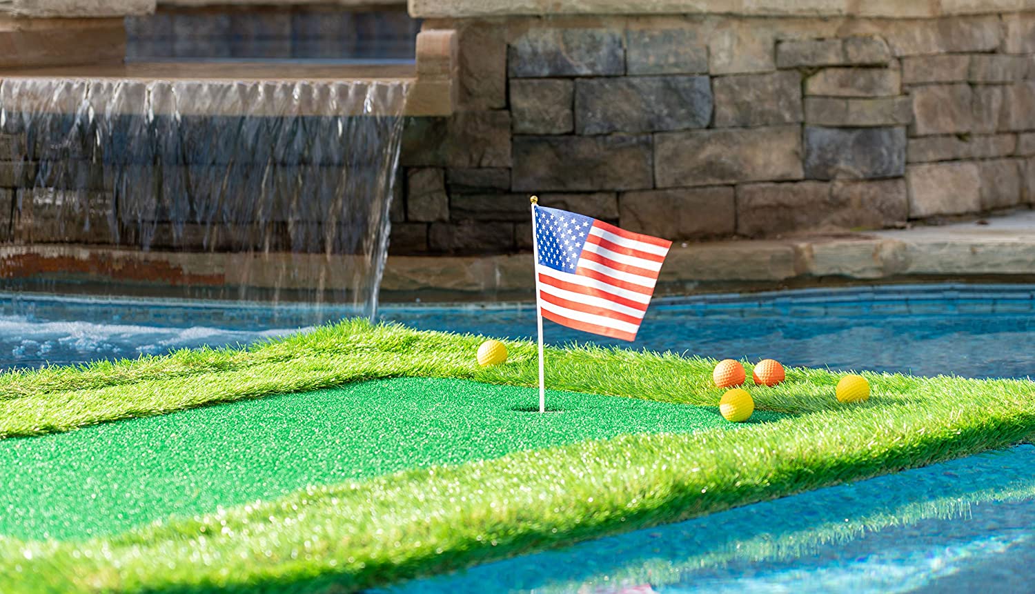 Low Country Pastimes- Float N' Chip 4' x 6' Floating Golf Green- Ultimate Backyard Golf Game
