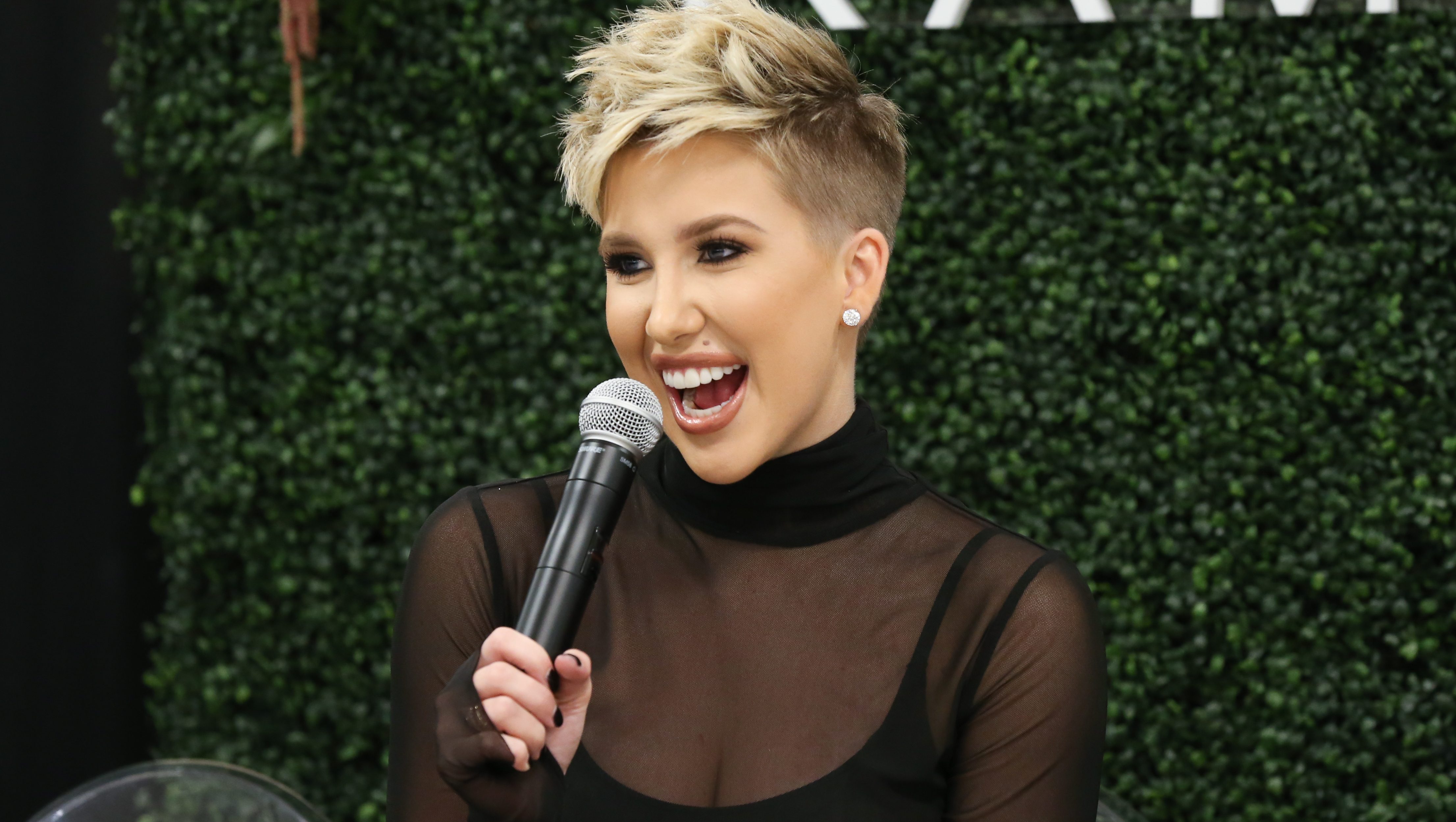 Savannah Chrisley Is Making Her Message Clear About Her Parents' Pending  Sentences - Rare