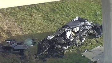 Remnants f a vehicle that crashed during a police chase in Dallas. (NBCDFW)