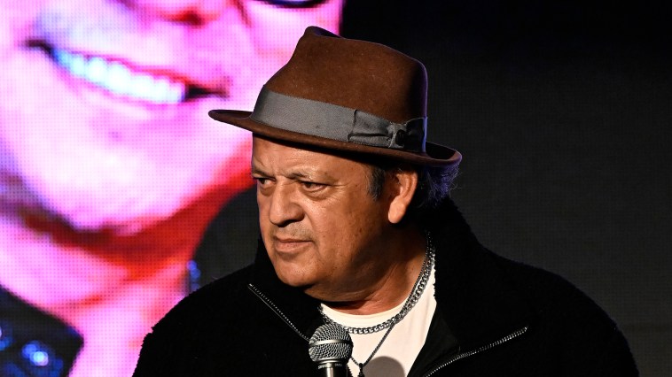 Famous Comedian Arrested While Having Meal At California Restaurant