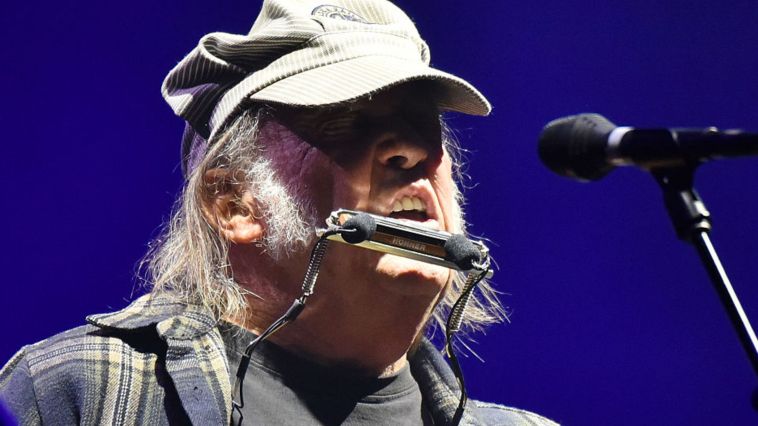 Iconic Musician Leaving Social Media Over AI And Chatbots