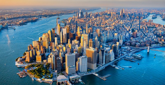 Man Attempts To Survive Day In NYC On $20, It Did Not Go Well