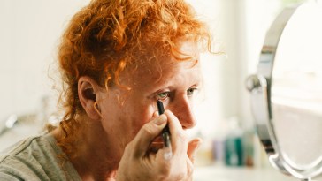 Woman Gets Permanent Eyeliner And Hates It Here's Why She Won't Get It Removed Though