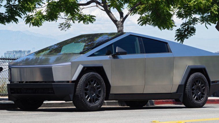 Viral TikTok Video Of Tesla Truck 'Deactivating' Confirmed Fake By Manufacturer