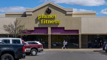 Gym Goer Dies After Vehicle Plows Into New Jersey Planet Fitness: All Major Details