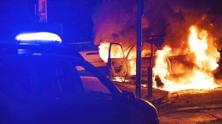 Explosive Moment An Army Football Player Pulled Man From Burning Car