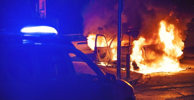 Explosive Moment An Army Football Player Pulled Man From Burning Car