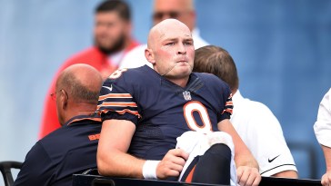 Former South Carolina Quarterback Hospitalized After Collapsing At Son's Game