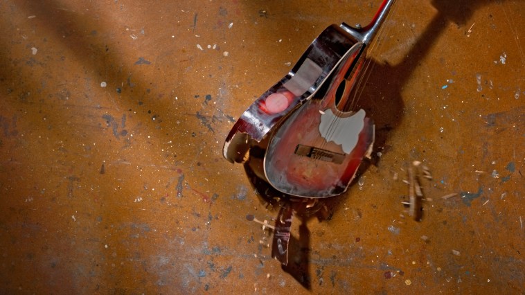 Hawaii Man Accused Of Attacking Police Officer With A Guitar