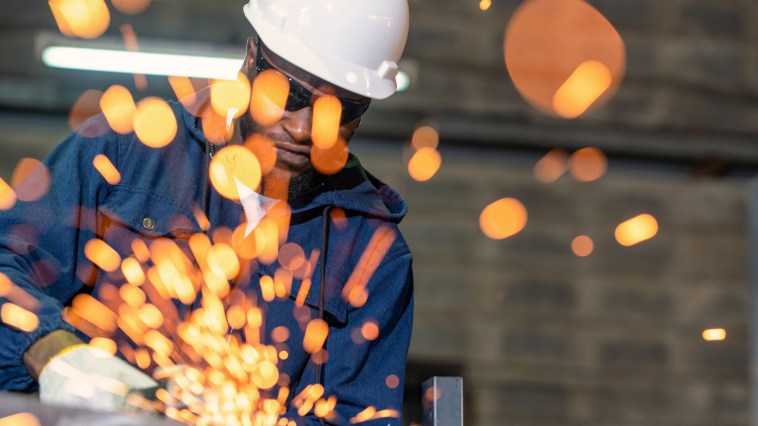 Jump Around! The Ingenious Way Construction Workers Saved A Boy From Fire