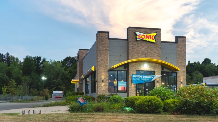 What Were They Thinking Louisiana Couple Accused Of Stealing Sonic Mascot Sign
