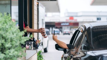Are Fast Foods Truly Fast? Here Are The Top Drive-Thrus In The US Ranked By Speed