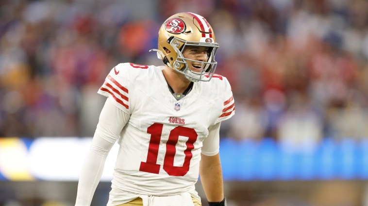 NFL Quarterback Accidentally Draws Himself Into Murder Mystery After Seeing Body Floating Outside Hotel