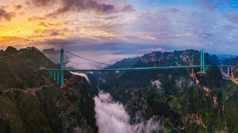 World's Highest Bridge Is The Most Breath Taking Thing You'll See Today See Video