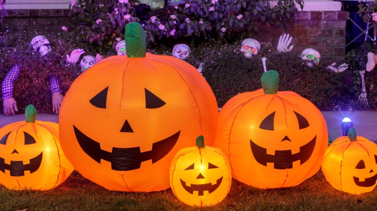 Ohio Police Gave Chase After Large Inflatable Pumpkin Takes Off Down The Road: "I've Never Seen That Before"