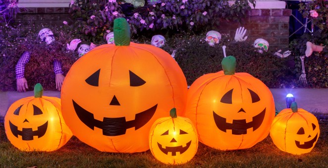 Ohio Police Gave Chase After Large Inflatable Pumpkin Takes Off Down The Road: "I've Never Seen That Before"