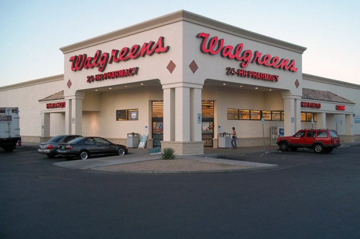 Walgreens to Hike Minimum Age for Store Tobacco Sales