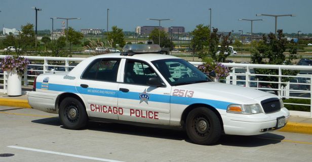 Three Chicago cops injured after crash with unmarked squad car
