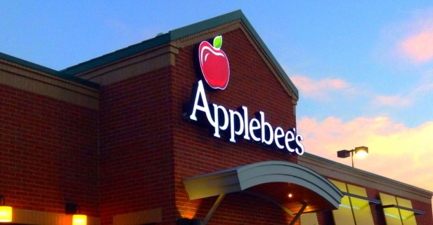 Customers allege racially profiling at Applebees, employees fired