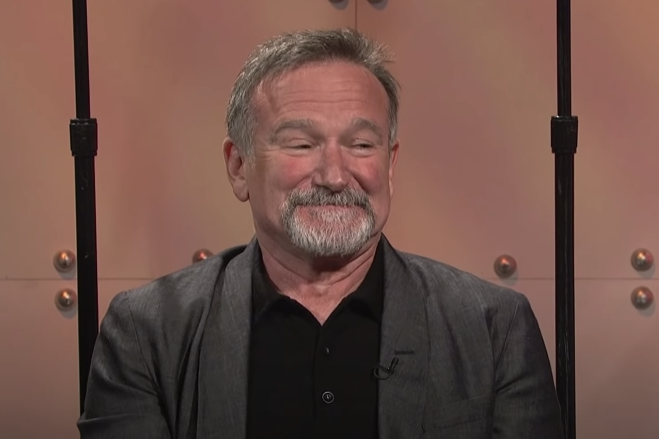 robin williams talks about game golf video