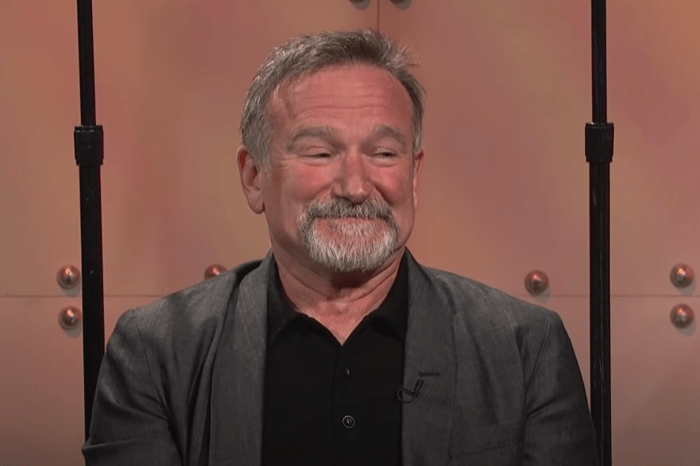 Robin Williams’s Final SNL Appearance Proved He Could Still Bring the Funny