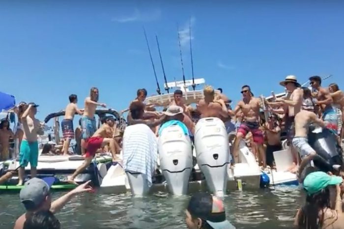 Drunk douchebags brawl on boat, and this is why we can’t have nice things
