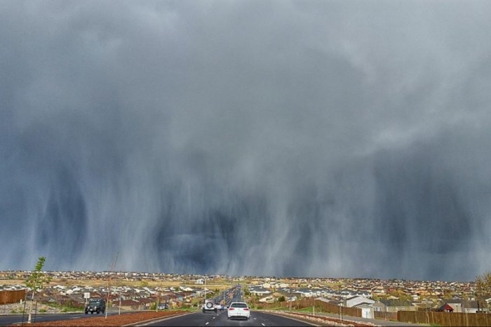 This magnificent photo of hail streaks in Colorado will totally blow your mind