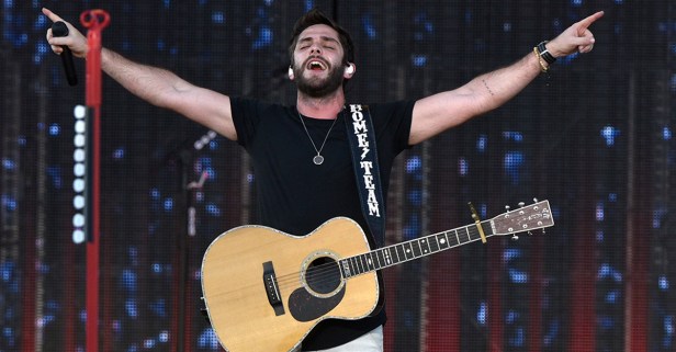 Following a big year, Thomas Rhett reflects on the important role his father played in his life