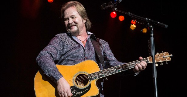 Travis Tritt goes on a Twitter rant about stars’ political speeches at the Golden Globe Awards