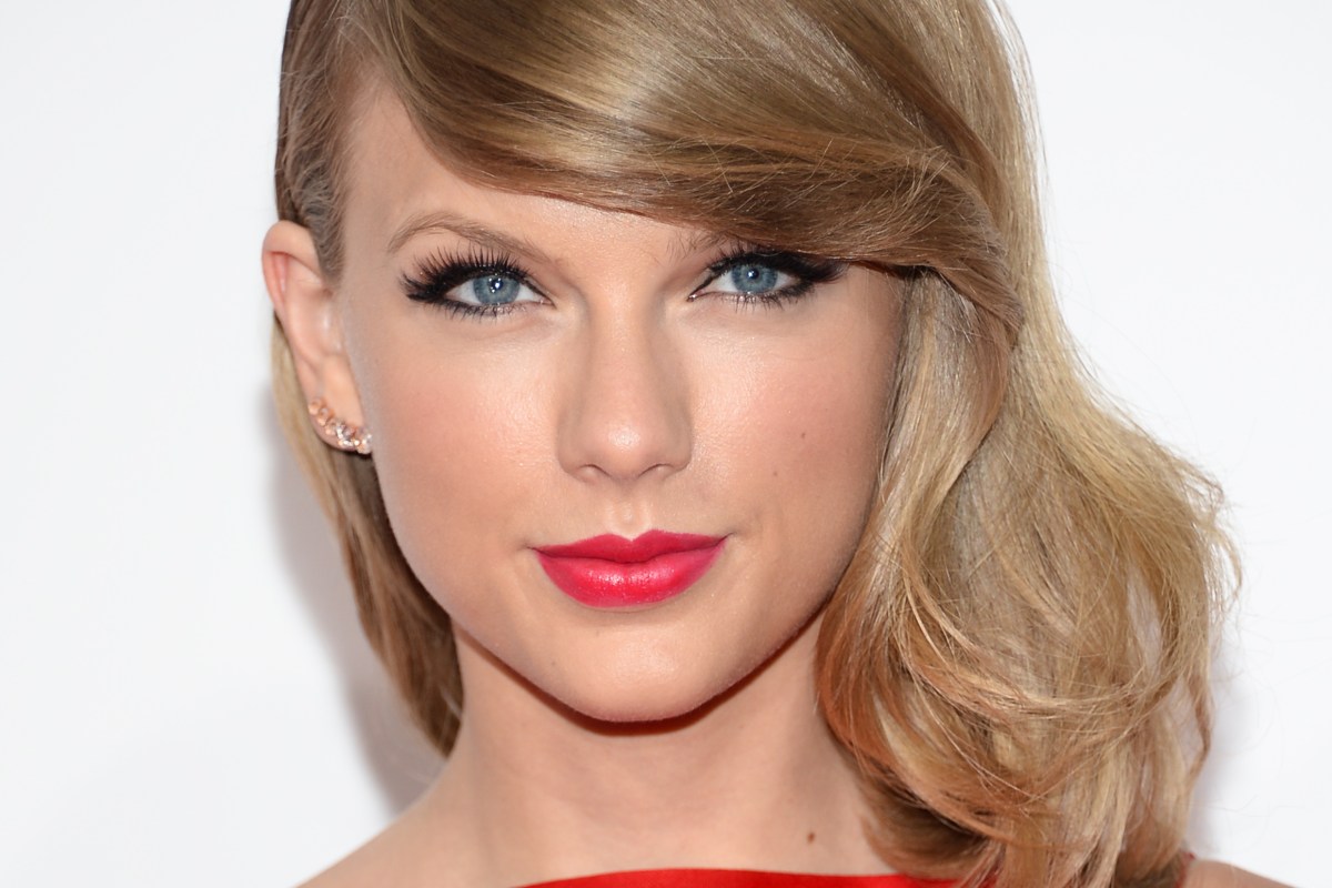 Taylor Swift S Public Trial Against A Dj She Said Groped Her Has